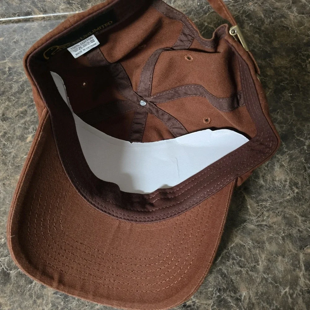 DUCKS‎ UNLIMITED HAT/CAP Brown Adjustable Strap